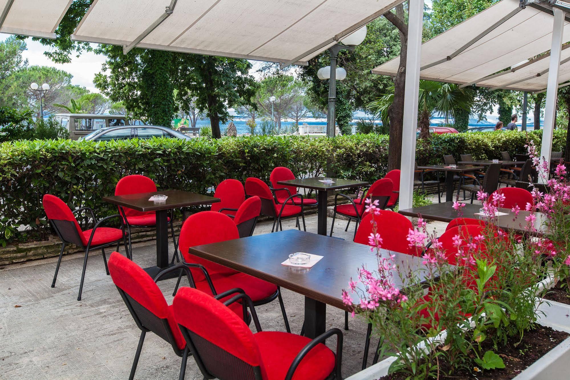 Hotel Zagreb Crikvenica Luaran gambar