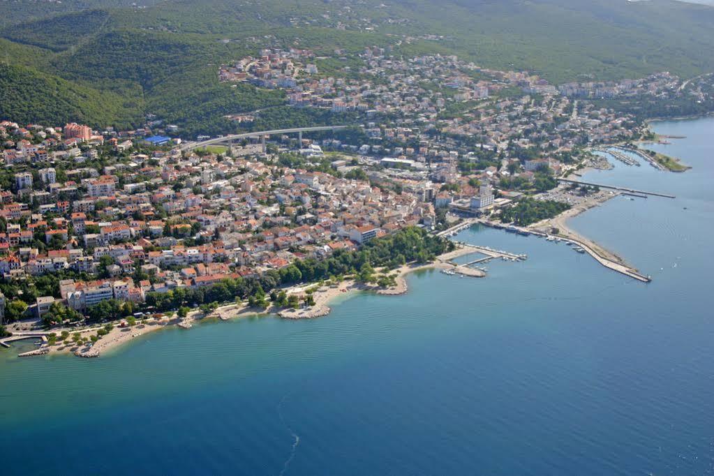 Hotel Zagreb Crikvenica Luaran gambar