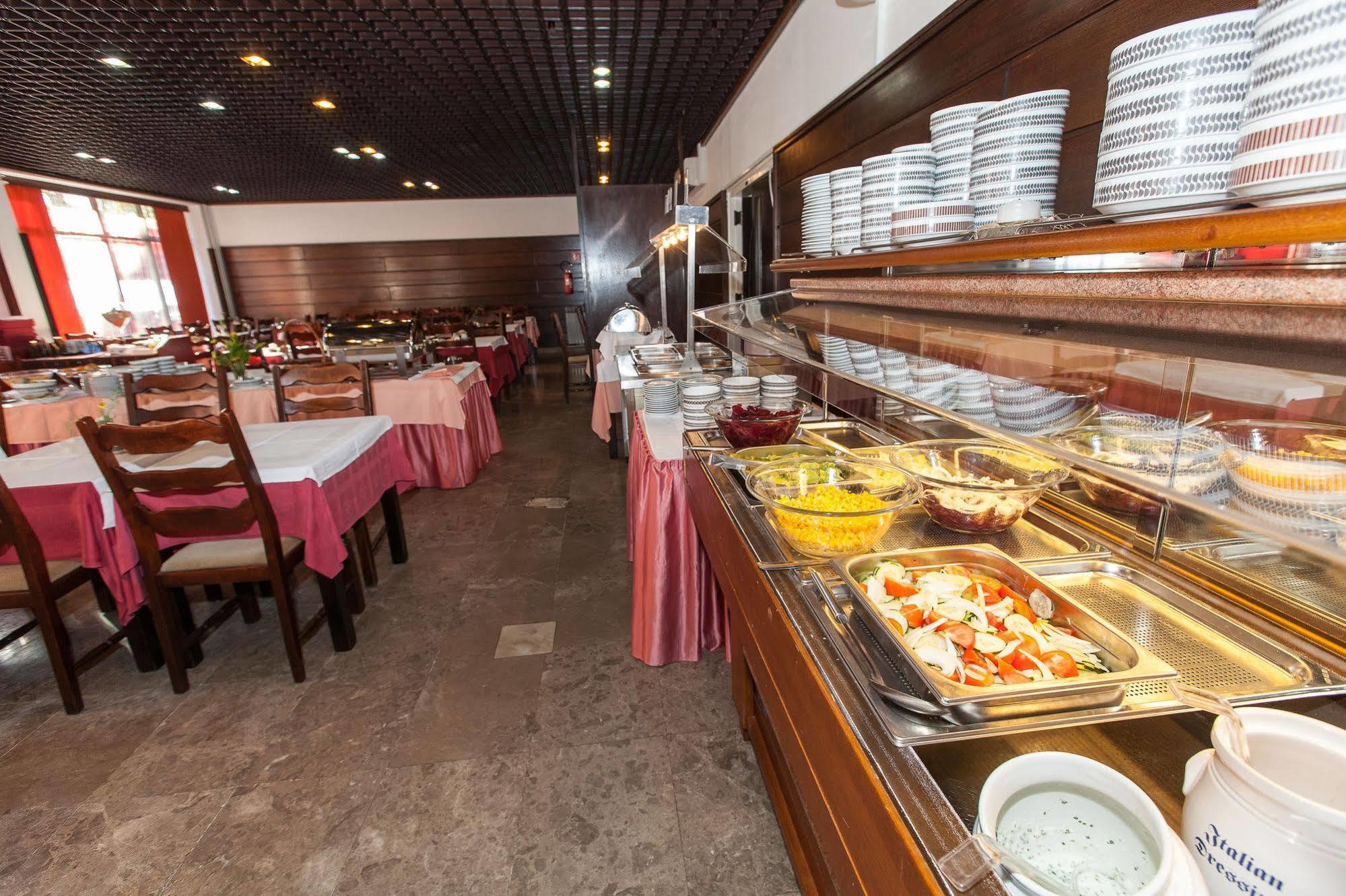 Hotel Zagreb Crikvenica Luaran gambar