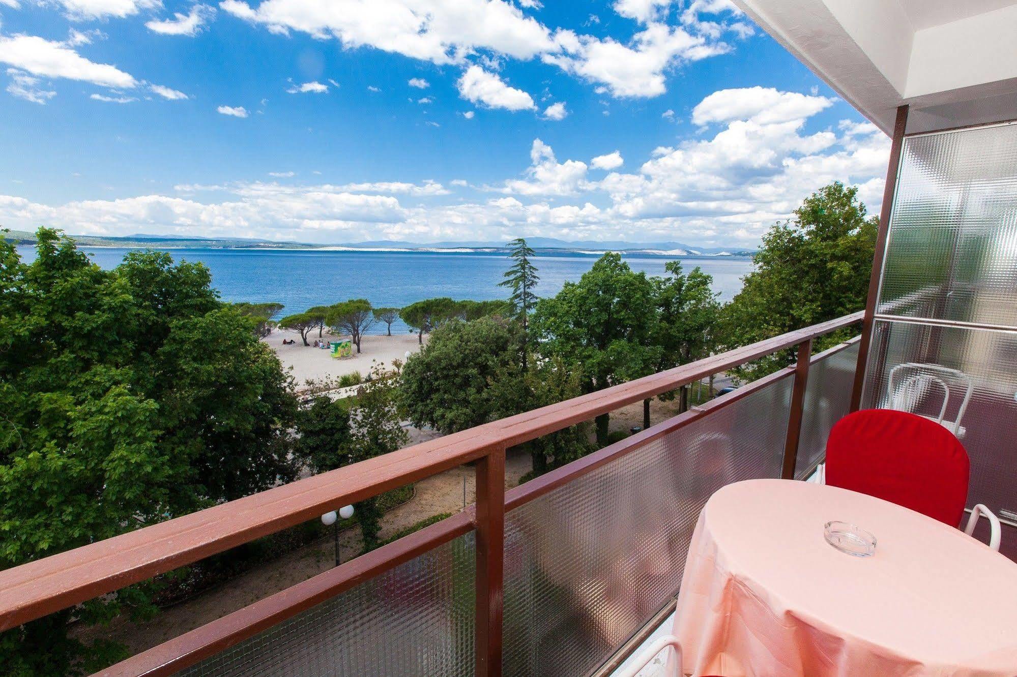 Hotel Zagreb Crikvenica Luaran gambar