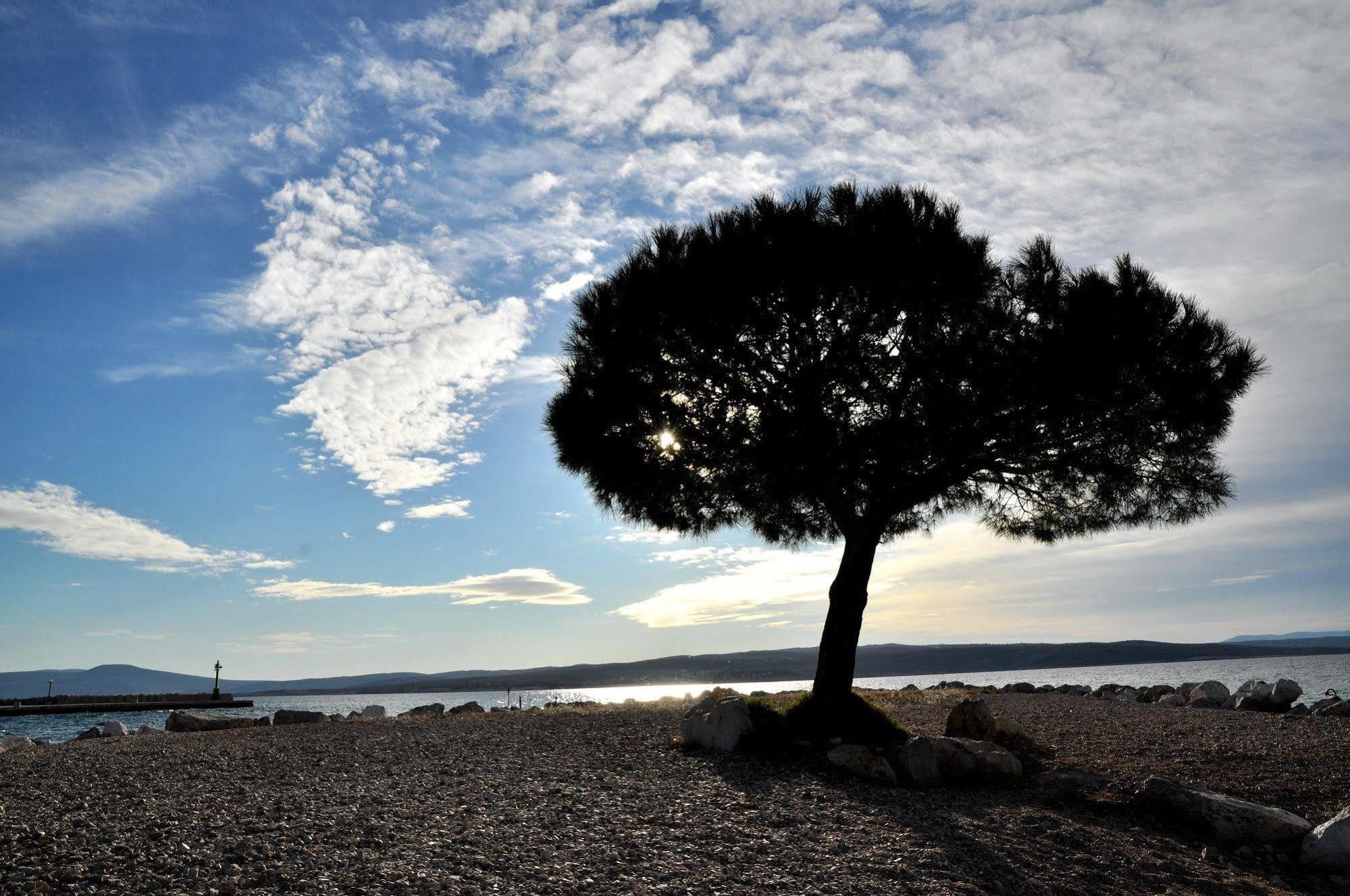 Hotel Zagreb Crikvenica Luaran gambar